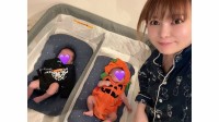 【 中川翔子 】　「せっかくだし双子ファーストハロウィン着ました」 かぼちゃとコウモリの衣装で初体験