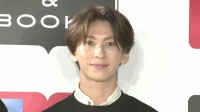 【SHOW-WA】〝奇跡の40代〟リーダー寺田真二郎カレンダーブックに自信「40代の中で1番かわいいショットが撮れた」