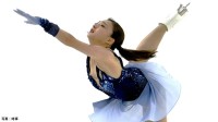 坂本花織が貫禄の演技でSP首位発進！今季ベスト77.05点で2位以下を圧倒　青木が9位、樋口10位【フィギュアNHK杯】
