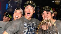 大谷翔平“1日で4冠”にライバルは「史上最高の選手と対決は素晴らしい経験」サイヤング賞投手はWSの山本に「一番感動した瞬間」