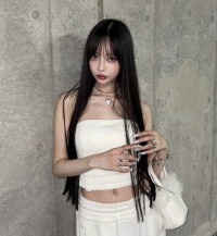 【中村雅俊・五十嵐淳子夫妻の三女】　中村里砂　「夏終わる頃の」　オフショットに反響　「黒髪に白が素敵」「美しすぎるし、カッコよすぎます」