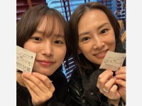 【 北川景子 】　南沙良さんと豪華２ショットにファン反響　「とても可愛いツーショットですね」