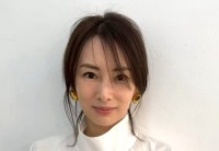 【 北川景子 】　出演映画の役柄を明かす　「私は幼い頃から父親から虐待を受けたが故に、自分の愛し方も、大切な人の守り方もわからなくなってしまった母親の役を演じました」