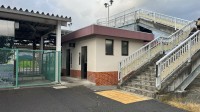 JR沼田駅前の公衆トイレにクマ　トイレ出ようとした瞬間…69歳男性が襲われ右脚ひっかかれ軽傷　その後目撃されず　群馬県