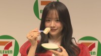 【 森香澄 】ちいかわ達と共演で笑顔　あざと可愛らしくコンビニスイーツとの "コラボ” をおねだり