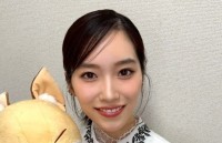 【 片岡凜 】　読書の魅力を綴る　「一冊の本との出会いが進路を変えたり　悩みを解決したり　一生の趣味になったりすることもあります」