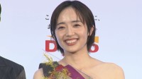 【 森田望智 】　サプライズ登場の光石研さんに　「お金持ち逃げして最後まで一緒にいられなかったから嬉しい（笑）」　助演女優賞　「日陰から少し日の当たる場所に」 【 第50回報知映画賞 】