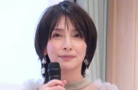 【 奥菜恵 】　「自分の感情を押し殺して生きていた」　10代でもがき苦しんだデビュー当時を語る