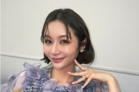 インフルエンサー “ 宮崎麗果 ”　「過少申告のご指摘を重く受け⽌め、深く反省しております」　公式サイトで謝罪　架空の業務委託費計上で法人税など計約1億5700万円脱税か　東京国税局査察部