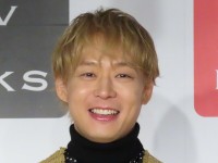 【 パク・ユチョン 】 「やっと素直な僕が出た」　日本1st写真集に手応え　「もっともっと日本で活動ができるように」