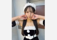 【 池永百合 】 「Merry Christmas」　黒と赤のサンタ姿に　ファン反響　「似合っててかわいいす♥」