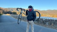 【 小堀正博 】元旦自転車山登り「自分だけは自分を信じぬく」ギラン・バレー症候群での全身麻痺から復活　受験生達にエール