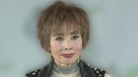 【 小柳ルミ子 】 「急遽　手術となりました」「歯が裂けてるぅー⁈」「裂けた歯にも　膿がベッタリ」「痛かった患部をそのままにして来たツケが今頃に」