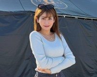 【 中川安奈 】 「巨人キャンプを見に那覇へ」「選手たちの練習を見ながら色々学ばせていただき、幸運で贅沢なひとときでした！」　プライベートで「弾丸で行ってきました」