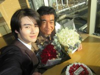 【 藤岡真威人 】父・藤岡弘、さんの80歳の誕生日を祝福「大好きな僕らのヒーロー！」　フォロワー感嘆「受け継がれるヒーローの血脈」