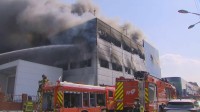 韓国の工場で大規模火災　14人安否不明 55人負傷　ナトリウム爆発のおそれも