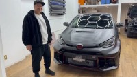 【 チョコプラ・長田庄平 】　自身7台目の愛車「GRヤリス」納車を報告　マットブラックのフルラッピング　「めちゃくちゃかっこいい」と大興奮