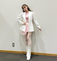 【 加護亜依 】　イベント出演時のオフショットに　ファン反響　「桜の妖精みたい」「いつまでも魅力的」