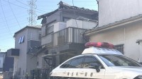 「2階から炎が見える」埼玉県川口市で住宅全焼　火元の住宅から2人救助も搬送先の病院で死亡　住人の高齢夫婦か　警察が身元確認を進める