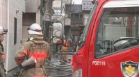東京・大田区の住宅で火事　焼け跡から男性遺体見つかる　周囲の建物4棟にも燃え広がる