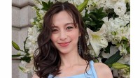 【中条あやみ】優美なドレスアップ姿を公開「永遠に美しい」「笑顔かわいすぎ」ファン絶賛