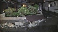 栃木・宇都宮市で住宅の塀が崩れるなどの被害相次ぐ　突風によるものか　栃木県全域に竜巻注意情報　気象庁が注意呼びかけ