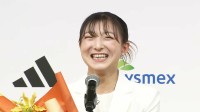 坂本花織、引退会見で”サプライズ結婚報告”「真逆な性格で常に物事を冷静に考える人」5月5日に一般人と