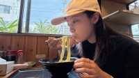 【 橋本環奈 】うどん堪能「家族で香川＆徳島」〝2日間で8店舗、食べすぎ〟　旅行後も「またうどん食べたくなってる」