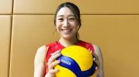 バレー女子日本代表の石川真佑、兄・祐希とシンクロする“兄妹の思考”【実況席から見える世界】