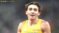 ”鳥人”デュプランティスが別次元の強さで開幕戦V、世界記録の更新はならずもスタジアムは熱狂【陸上DL上海】