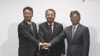 SMBC・富士通・ソフトバンク　国の医療費抑制を目指す国産の「ヘルスケア基盤」構築を発表