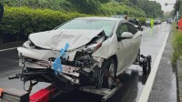 【速報】横浜市旭区でトラック含む少なくとも6台玉突き事故 5人軽傷　最初に衝突の運転手は車を乗り捨て逃走　ひき逃げ事件として行方捜す