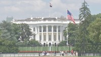 トランプ政権　永住権の申請に新指針　母国の大使館での手続きを義務付け