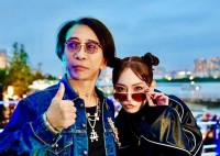 【 浜崎あゆみ 】 「avexしか勝たん♥」　松浦勝人会長との２ショットに　ファン反響　「最強コンビ」「2人の姿はやっぱりほっこりする♥」