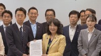 “責任ある積極財政”議員連盟が片山さつき財務大臣に提言「食料品の消費税率ゼロを必ず実現」