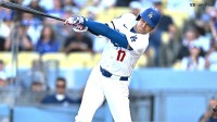 大谷翔平 日本ハムの後輩に抑えられて2試合連続無安打、7回同点で37歳・ロハスが代打勝ち越しHR ロバーツ采配的中