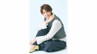 【 吉瀬美智子 】　上品な大人カジュアル　最新ショット公開　「今日も素敵な1日をお過ごしください」　癒やしメッセージにファン歓喜