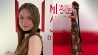【 畑芽育 】　ポニーテール ＆ 花柄ドレス姿に　ファン悶絶　音楽祭でのオフショット公開　「ずっとずっと私の人生を支えてくれる記憶になります」