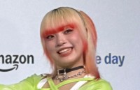 【 HANA・MAHINA 】　メンバーからクイズ八百長疑われ大慌て　〝見てない〟〝絶対に見てません〟　疑いの目を向けられながらも　プレゼントに選んだのは…