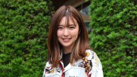 【 真野恵里菜 】　夫・柴崎岳から贈られたミッキーシャツでディズニー満喫　愛する我が子の成長も明かす「喜ぶ姿をたくさん見れて私も嬉しかった〜」