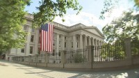 アメリカ財務省　イラン産原油の販売を8月21日まで許可