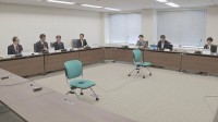SNSの年齢確認厳格化などを盛り込んだ中間報告書の骨子案を示す　法改正も含め今年中に取りまとめる方針　こども家庭庁