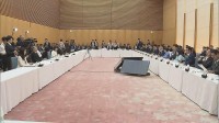 政府　最低賃金“全国平均で1500円”「遅くとも2030年代前半のできる限り早期に」これまでの方針からは後ろ倒し　成長戦略会議