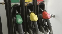 ガソリン補助金「1リットルあたり2円80銭」最小の支給額に