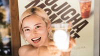 【 小島瑠璃子 】「パリでのほうじ茶POPUP」を回想　「記憶に残る日本のお茶」で世界へ　〝心と身体がお茶によって救われた〟経験が動機に