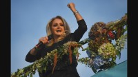 英歌手のボニー・タイラーさん死去 「愛のかげり」「ヒーロー」炭鉱労働者の家庭からスターダムへ　ハスキーボイスで人気