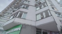 「警報が鳴る前にミサイルが着弾した」ウクライナの首都キーウにロシア軍攻撃 子ども含む11人けが