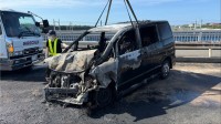 国道1号・馬入橋の交通規制解除　2台の車が衝突・炎上　神奈川・平塚市