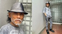 【 片岡鶴太郎 】　70代のオシャレすぎる「グレーコーデ」を披露　こだわりアクセ＆黒ブーツの着こなしに反響　「センスが良い」「超かっこいい」と絶賛の声