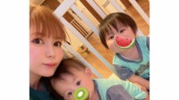【 中川翔子 】　双子の体調不良でバタバタの7月「ふたごいとおしくてたまらないや」 1年前はお腹にいた我が子と楽しむ夏のひとコマ